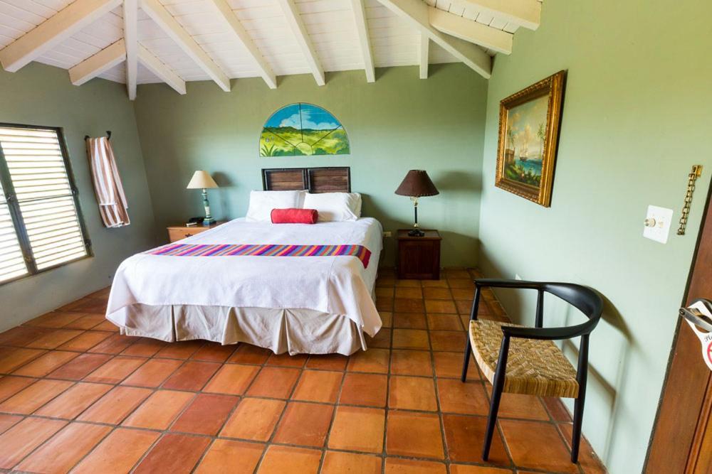Отель Hacienda Tamarindo Вьекес Экстерьер фото
